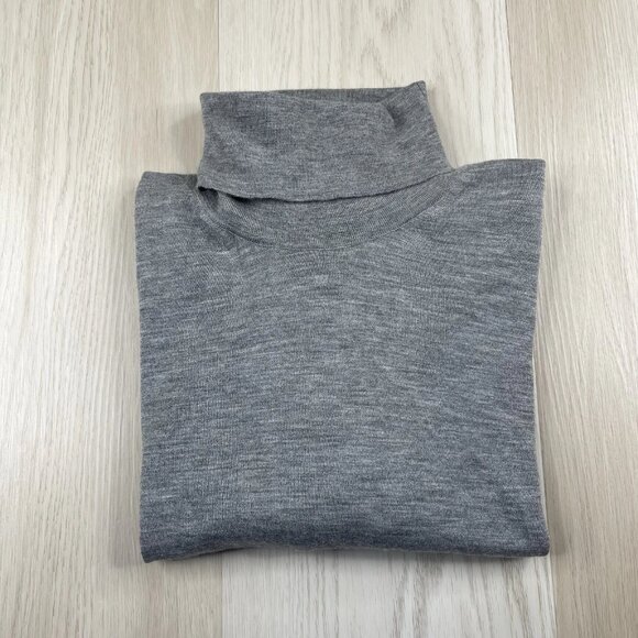 Gucci Cashmere G Logo Turtleneck Sweater Size XXL Gray Color GU120 - Picture 1 of 13